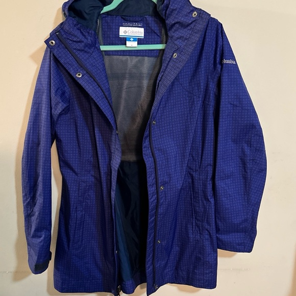 Columbia Blue & Black Print Full Zip Hooded Omnitech Jacket Mid-Length Medium. - Picture 5 of 9